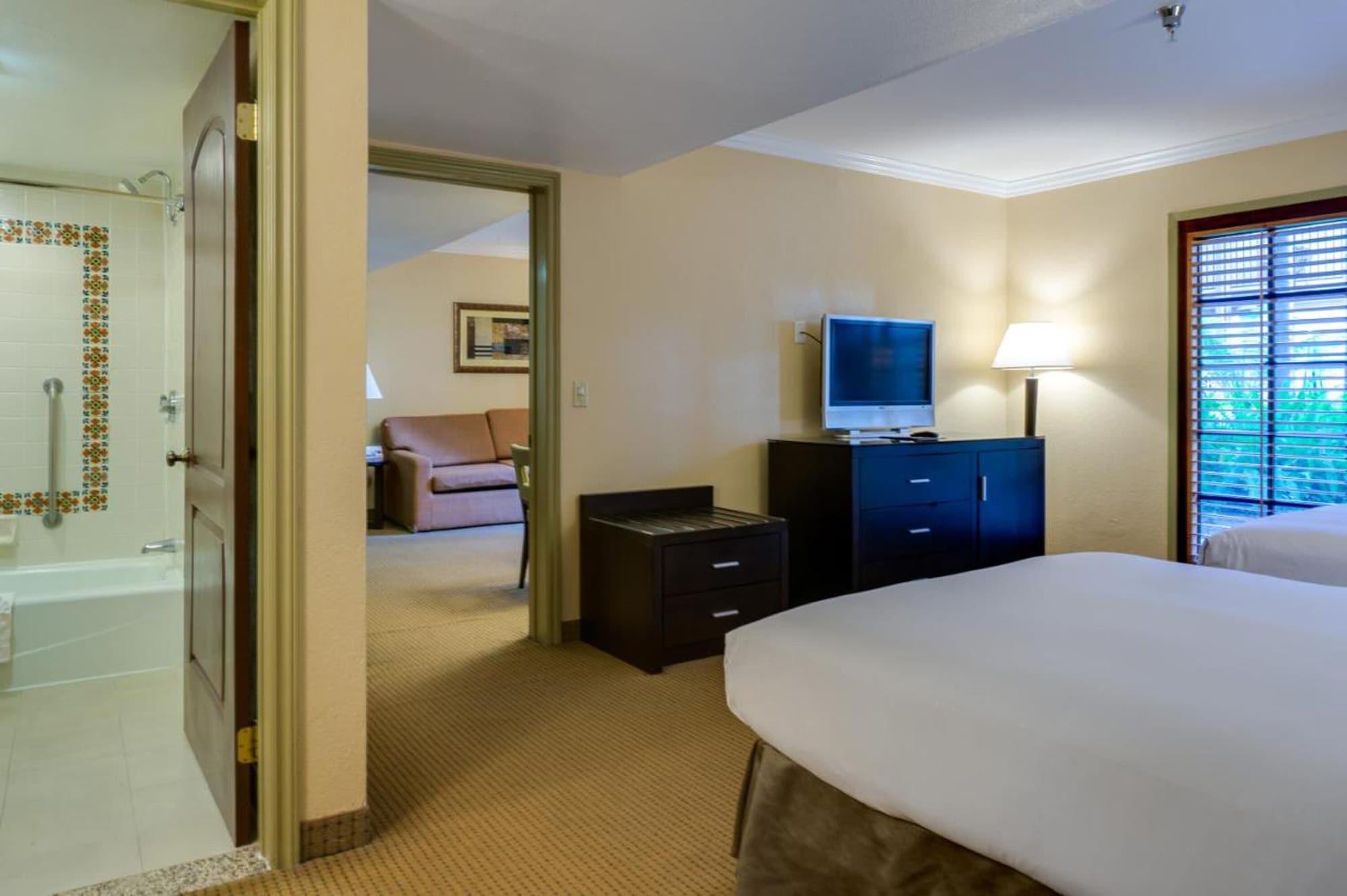 Buena Park Grand Hotel & Suites מראה חיצוני תמונה