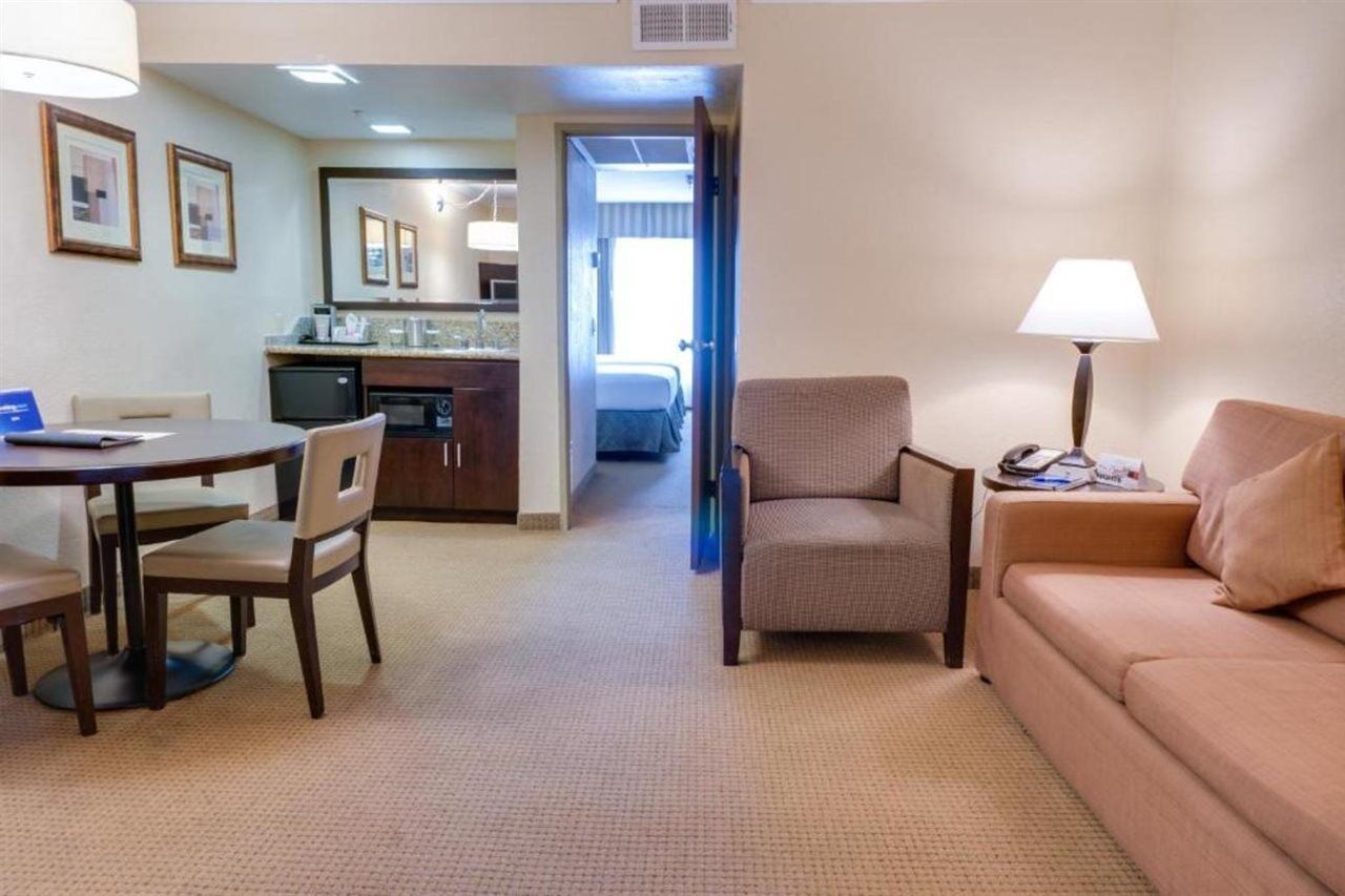 Buena Park Grand Hotel & Suites מראה חיצוני תמונה