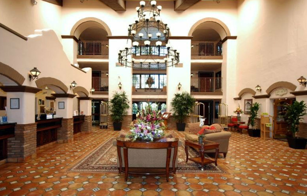Buena Park Grand Hotel & Suites מראה חיצוני תמונה
